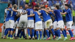 NEZAUSTAVLJIVA ITALIJA!  "Azuri" u strašnom naletu, ovakve brojke se ne pamte!