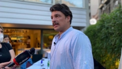 ZA SEBE KAŽE DA JE IMAO DOSTA SREĆE Andrija Kuzmanović otvoreno o svojoj glumačkoj karijeri i životu: "Bio sam na pravom mestu, u pravo vreme"