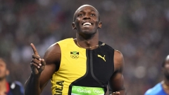 PONOSNI OTAC Bolt dobio blizance, sad ima troje dece (FOTO)