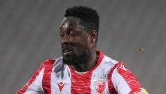 DRAMA U GRČKOJ Bivši igrač Zvezde nokautirao Hrvata, iznosili ga sa terena posle udarca nogom u glavu