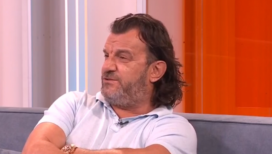 MOJA DECA SU MOJ NAJVEĆI PONOS! Lukas otkriva zbog čega je izdao autobiografiju i da nijedno od njegovo četvoro naslednika ne puši i ne drogira se (FOTO)