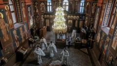 DA LI JE GREH AKO SE TRUDNICA VENČA U CRKVI? Visoki zvaničnik SPC otkrio kako se tumači začeće pre braka