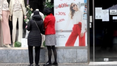 ZNATE LI RAZLIKU IZMEĐU SNIŽENJA I RASPRODAJE? Prodavci više ne smeju jedno da vam prodaju, moraju da se otarase starih trikova