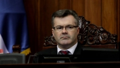 BEČIĆ O NAPADIMA NA VUČIĆA: Ugrožavanjem bezbednosti predsednika, ugrožava se bezbednost Srbije!