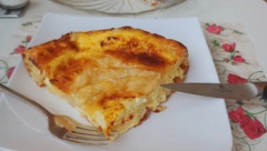 UNESITE RADOST U SVOJU KUĆU Najbolji domaći burek, savršena kombinacija koja budi sva čula