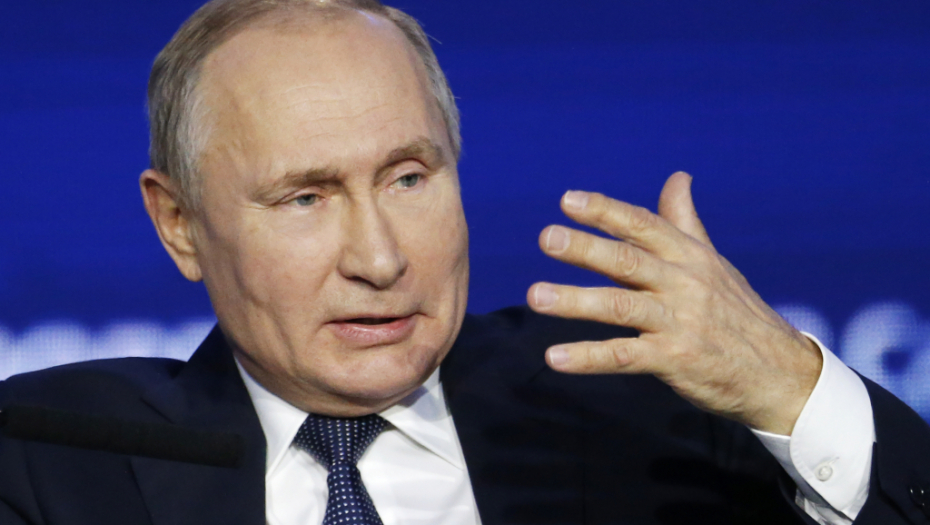 PUTIN NAJAVIO Uskoro stižu i lekovi protiv kovida