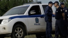 OTKRIVENE SUMNJIVE POŠILJKE Slao kafu iz Francuske u Srbiju, a onda su carinici nešto napipali u teglama (FOTO)