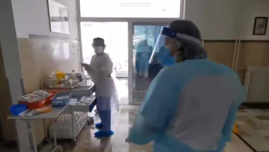 KORONA STEŽE OBRUČ Sve više dece sa obostranom upalom pluća, krmelj kod bebe bio prvi simptom!