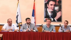 ŠAPIĆ NA VELIKI SRPSKI PRAZNIK OČITAO BUKVICU SVIMA Ozbiljni narodi nikada strancima ne izručuju svoje predsednike