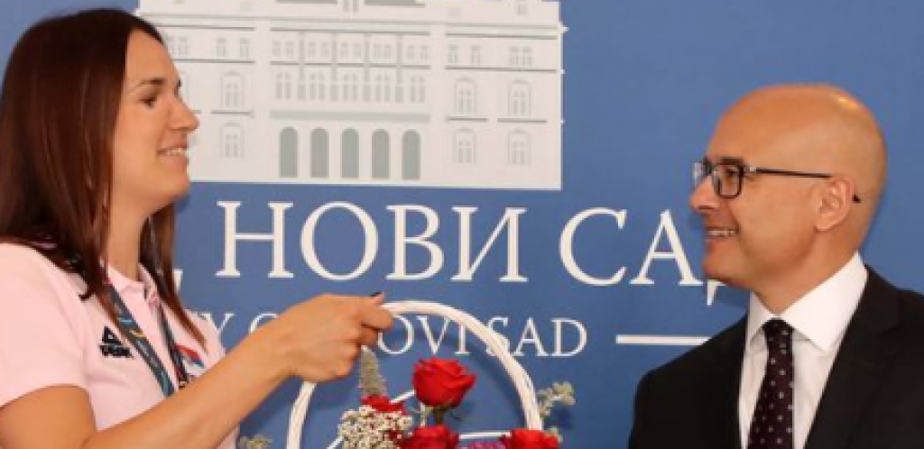 PRIVREDNI BUM U NOVOM SADU Vučević ističe dobrobit dolaska stranih kompanija