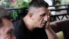 METAK MI JE PROŠAO KROZ PRAMEN I UBIO KARBONARU Kristijanova najbizarnija priča do sada, umalo mu sasuli projektil u glavu! (VIDEO)