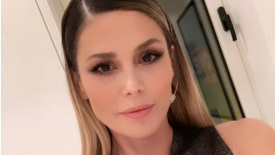 ZA NJU SU GODINE SAMO BROJ! Ana Mihajlovska u potpuno neočekivanom izdanju, komentari samo pljušte! (FOTO)