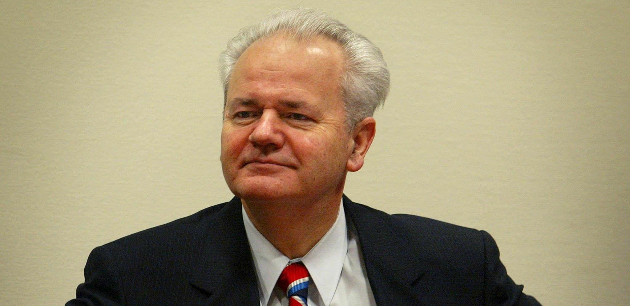MILOŠEVIĆEV GOVOR I DANAS ODZVANJA! Ovako se Sloba obratio Srbima prvog dana NATO agresije (VIDEO)
