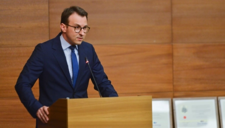 PETKOVIĆ STIGAO U BRISEL: Beograd će insistirati na formiranju ZSO