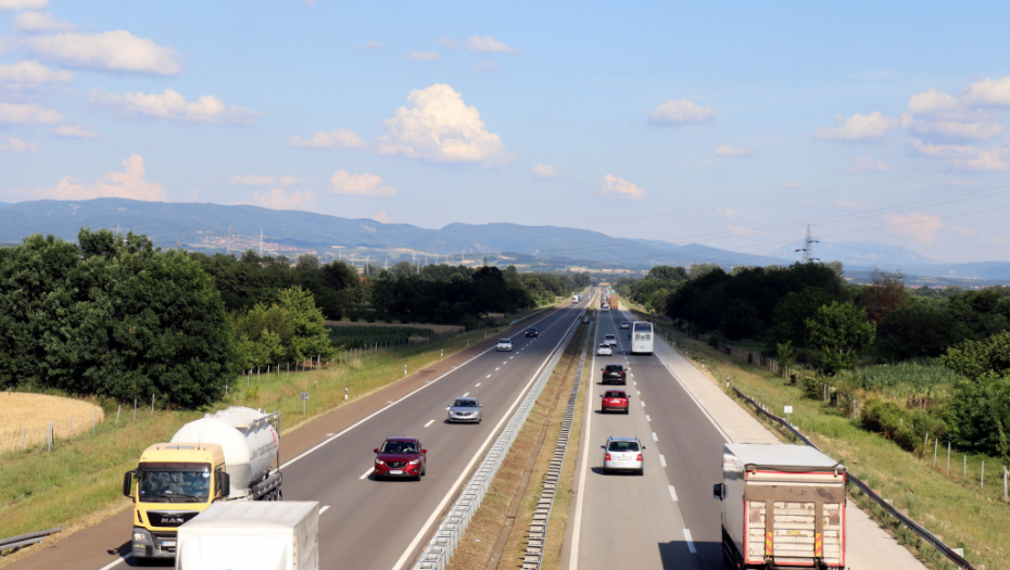 NA OVE PUTNE PRAVCE OBRATITE PAŽNJU Promena režima na više saobraćajnica zbog radova na putu