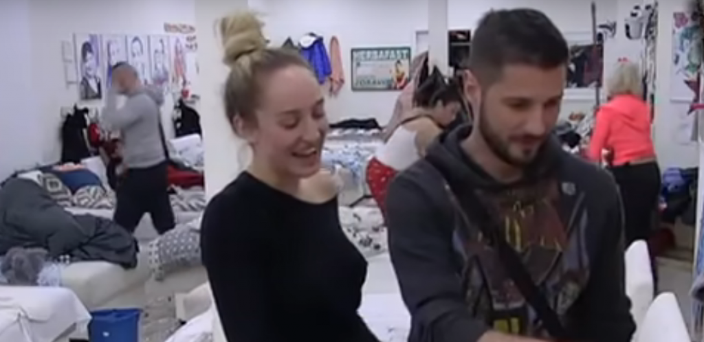 LUNA OBJAVILA SNIMAK TRENUTKA U KOM SU SE MARKO I ONA ZALJUBILI Đoganijeva sve raznežila, pa priznala: "Svaki put se naježim"