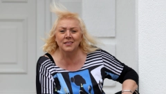 ON JE PSIHIČKI UBIJEN, DALJE OD NJE I DŽAMIJE NIJE VIDEO! Zorica Marković žestoko oplela po Dalili, Maji i Caru, pa dodala: Zalepila bih joj šamarčinu!