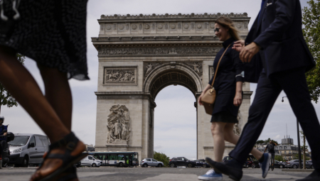 FRANCUSKI MINISTAR FINANSIJA: Spremite se za tešku zimu sa malo gasa (FOTO)