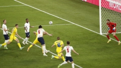ENGLEZI PRONAŠLI KRIVCA ZA PORAZ Štoper Junajteda se žali na sudiju: Jadno, veoma jadno