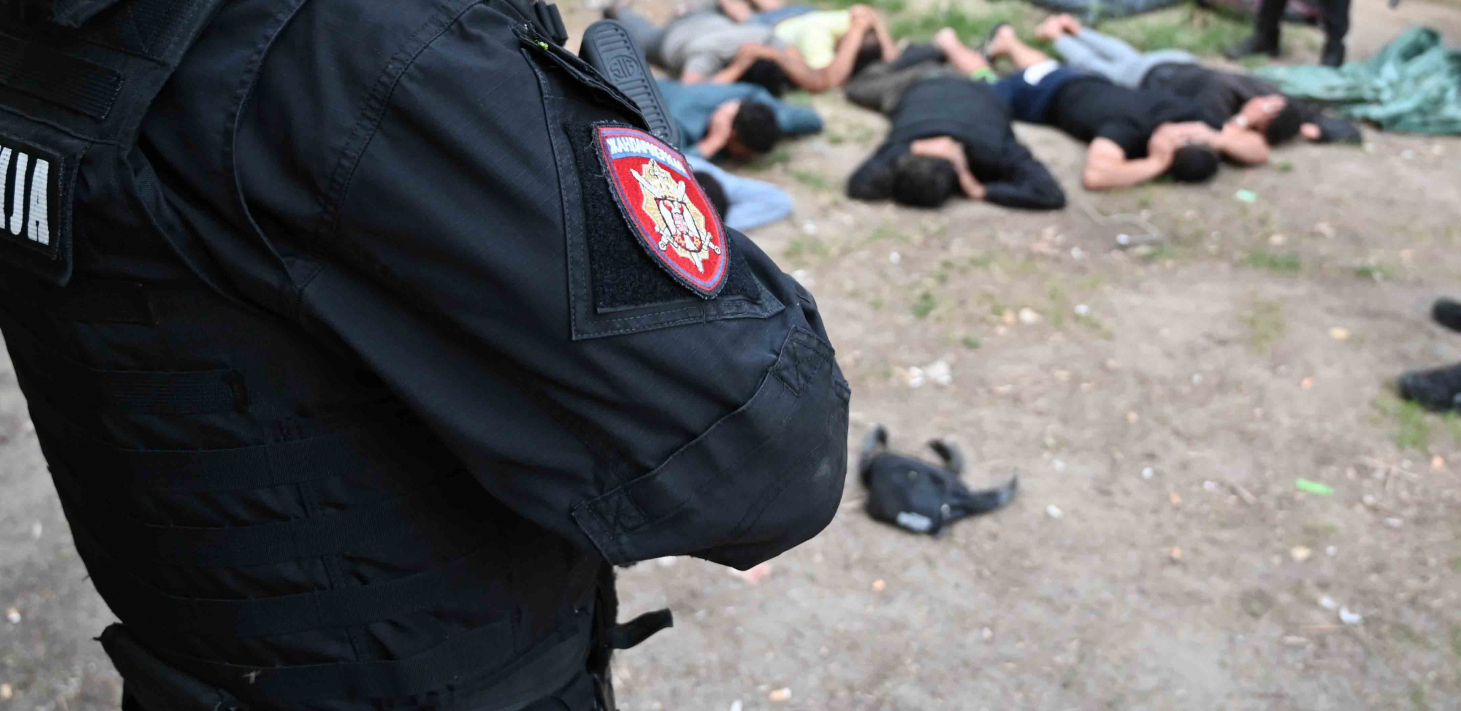 ZAPOČETA AKCIJA "PLAŽA" Velika hapšenja potresaju Srbiju, ministar policije rano jutros hitno pozvan na teren