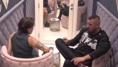 U ZNAK POMIRENJA! Nova žestoka akcija Mine i Filipa, dohvatili se naočigled svih zadrugara! (VIDEO +18)