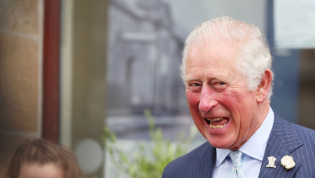 OD EKO-RATNIKA DO PRELJUBNIKA Buran život novog kralja Velike Britanije