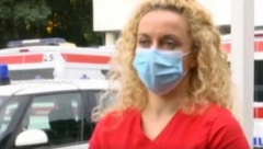 PUNO POSLA ZA HITNU POMOĆ CELO POPODNE Ljudi kolabiraju na ulicama, telefoni neprestano zvone