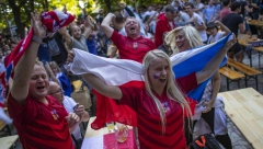 NAVIJAČI U TRANSU Britanska Vlada popustila, očekuje se "ludnica"