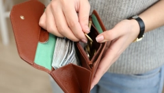 POGLEDAJTE U SVOJ NOVČANIK: Jedna stvar otkriva da li ćete se obogatiti