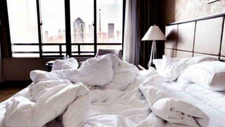 TV VODITELJKA UZIMALA 120 EVRA ZA SAT SE*SA! Policija uhapsila petoricu makroa iz Beograda zbog podvođenja devojaka (FOTO)