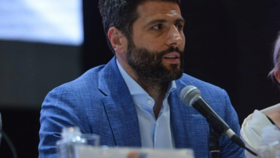 ŠAPIĆ UPOZORIO Vlada Crne Gore nije dorasla izazovu, SPC ostavljena na milost i nemilost