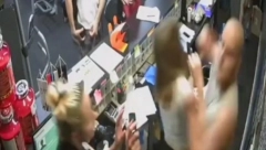 "JA SAM KRALJ, POSTAVIĆU VANZEMALJCE DA RADE" Siledžija iz teretane tvrdi da je sa Marsa