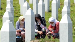 SREBRENICA SLUŽI DA SE ZATAŠKAJU ZLOČINI NAD SRBIMA Užasna stradanja srpskog naroda se umanjuju