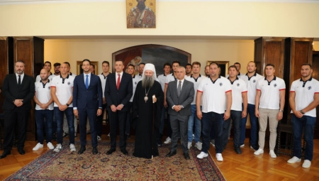 Patrijarh blagoslovio vaterpoliste pred Olimpijske igre (FOTO)