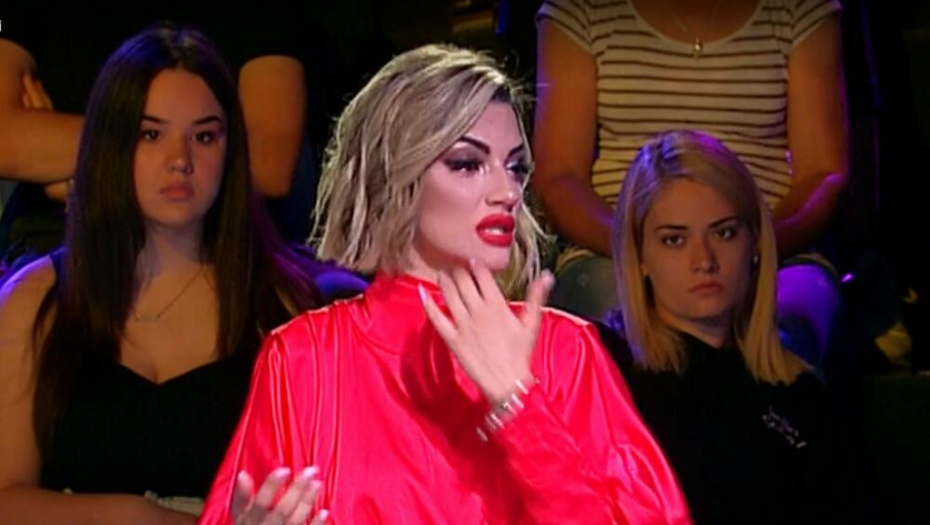 EKSKLUZIVNO SAZNAJEMO Tara i Anđela oči u oči, čuva ih obezbeđenje