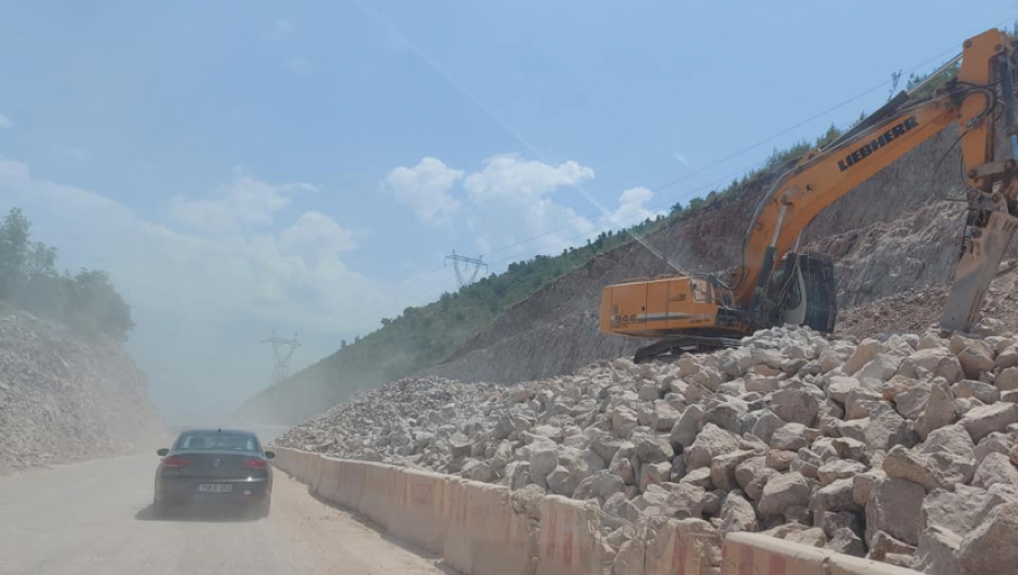 PUT NIKŠIĆ-PODGORICA PAKAO NA ZEMLJI Ko ovim putem prođe, ovamo neće više letovati (FOTO)