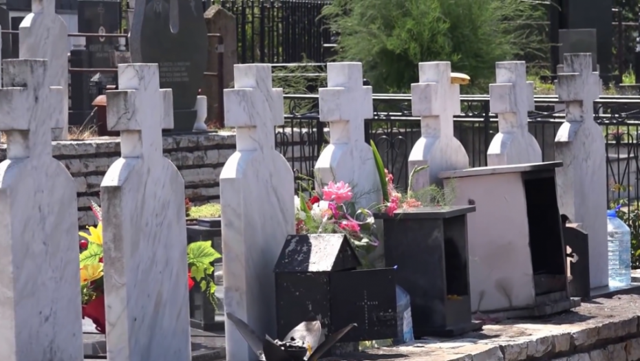 POMEN ZA POGINULE  I NESTALE Na Ozrenu obeležavanje Dana posvećenog Odbrambeno-otadžbinskom ratu