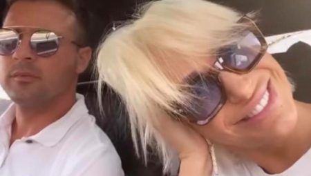 ZALJUBLJENA DUŠICA OBJAVILA INTIMNE DELOVE TELA Jakovljevićka pokazala tetovaže, svi gledali u njeno međunožje!