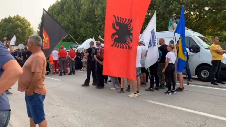 BRUKA Zločinačka muslimanska vojska na "Maršu mira" u Potočarima (FOTO)