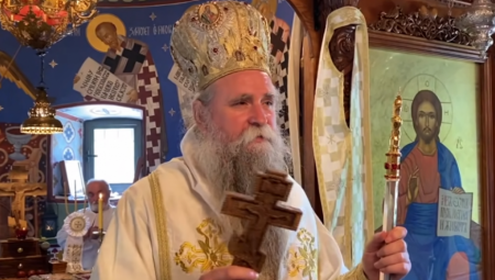 JOANIKIJE: Sve naše oči uprte su prema našim svetinjama!
