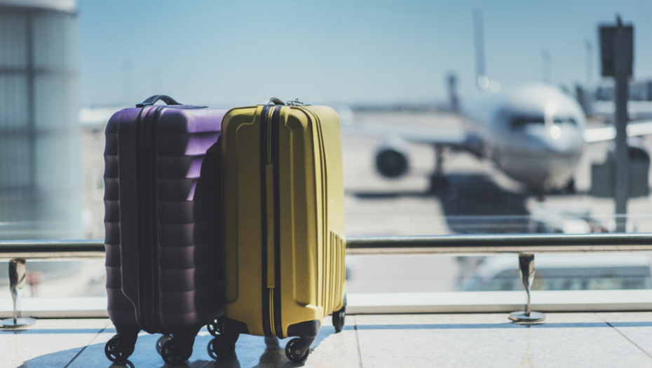EVO KAKO DOĆI DO IZGUBLJENOG KOFERA PRE AUKCIJE Haos na aerodromima širom sveta