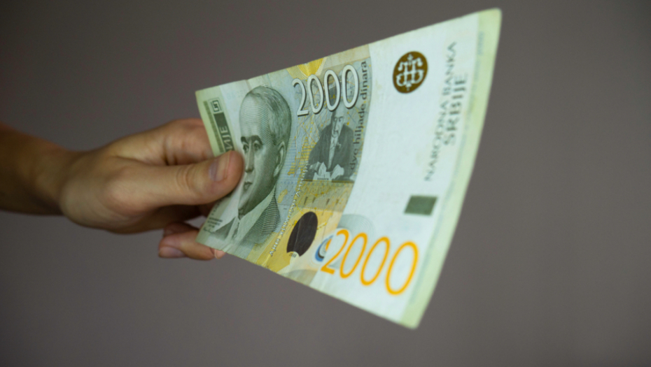 SRBIJA VRVI OD ZELENOG ZLATA Uložite 800 evra a zaradite 5.000: Porodice profitiraju od ovog POSLA!