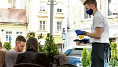 NEMA VIŠE “KEŠ ILI KARTICA?” Menja se način plaćanja u kafićima i restoranima