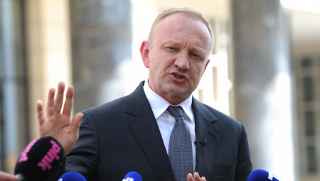 ĐILAS NAPAO I JEREMIĆA Ti si nedosledni licemer - Opšte rasulo u delu opozicije