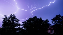 OBILNA KIŠA, OLUJNI VETAR I GRAD STIŽU U SRBIJU Pogledajte detaljnu vremensku prognozu za sledeću nedelju