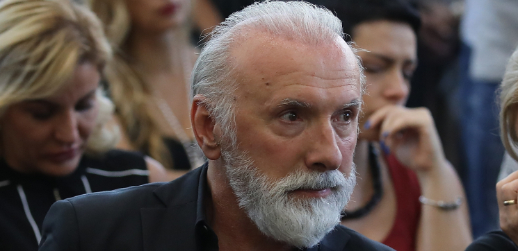 BIO SAM TEŠKO BOLESTAN, SVE SAM HTEO DA NAPUSTIM! Dino Merlin sa knedlom u grlu progovorio o najtežem periodu u svom životu!