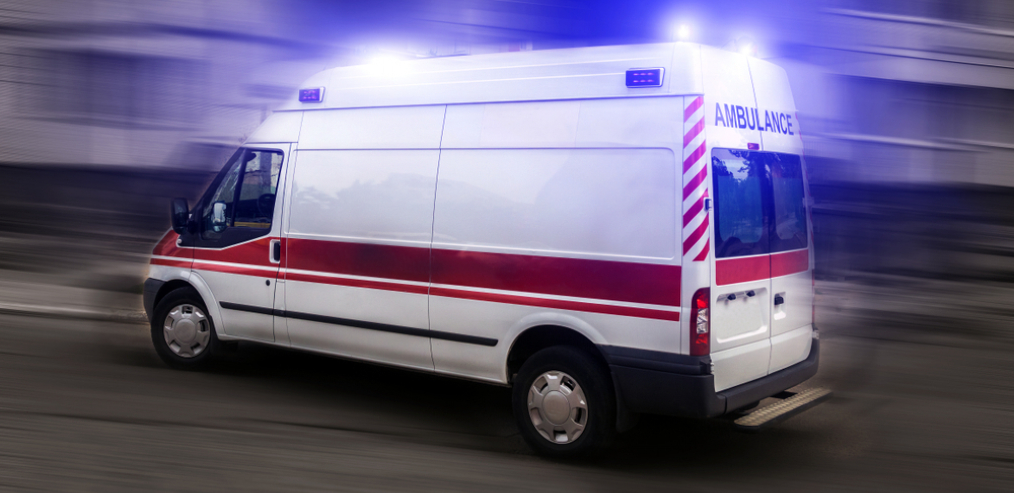 TRAGEDIJA U LIPOVLJANU U teškoj saobraćajnoj nesreći poginuo dečak (12), ostali ozbiljno povređeni