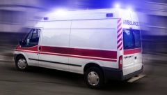 UDES KOD SURČINA: Dečija kolica na mestu sudara, ekipe Hitne pomoći na terenu