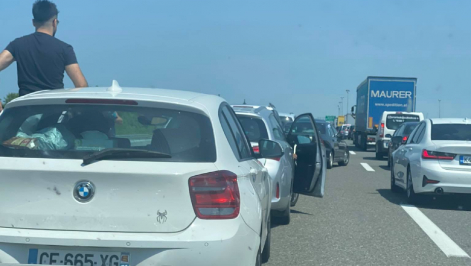KOLAPS Prekinut saobraćaj ka Bubanj potoku, izbegavajte ovaj pravac!