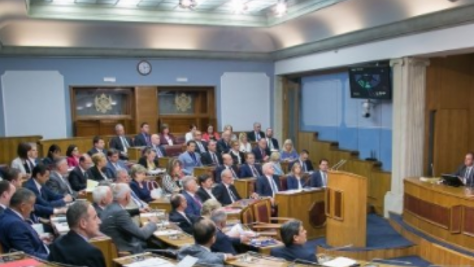 DPS SE VRAĆA NA VLAST? Crnogorska skupština raspravlja o nepoverenju vladi